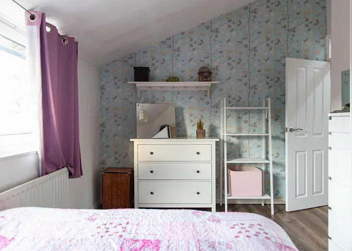 Plush Stay For Four In Central Brixton